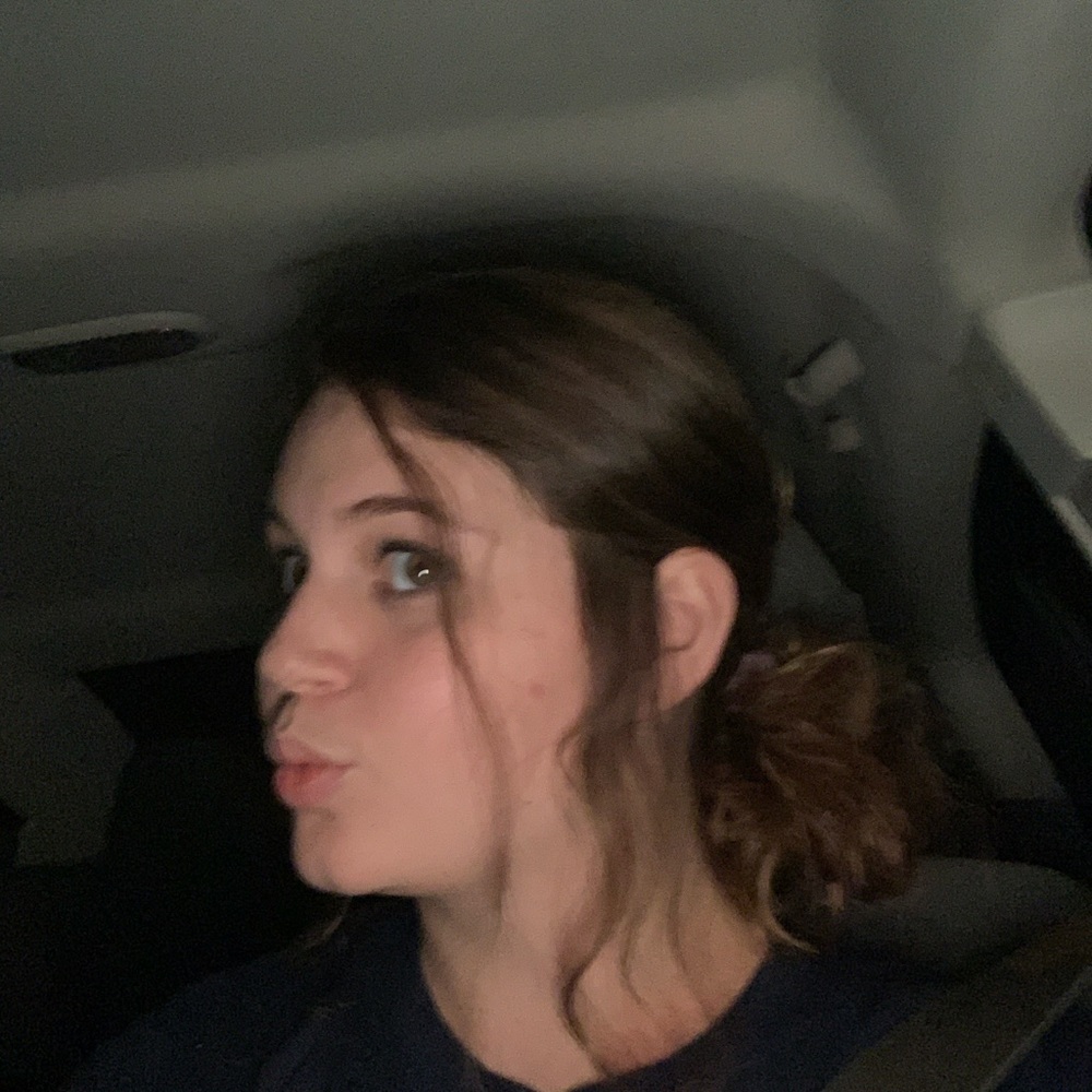 Meet your Posher, Brittany